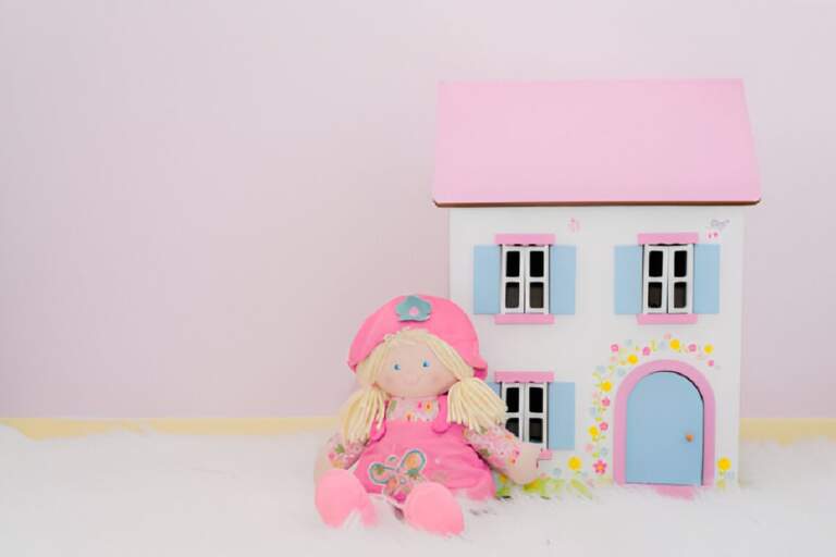 How to Choose the Right Gabby Dollhouse Toys for Your Baby